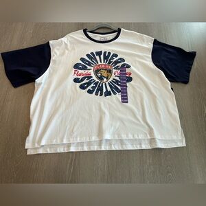 NWT FLORIDA PANTHERS NHL CHAMPION WOMEN’S CREW NECK CROP TOP SHIRT SIZE XXL NEW